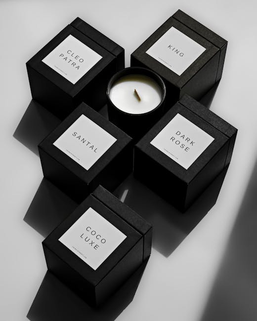 Caja de vela de lujo en negro con diseño minimalista